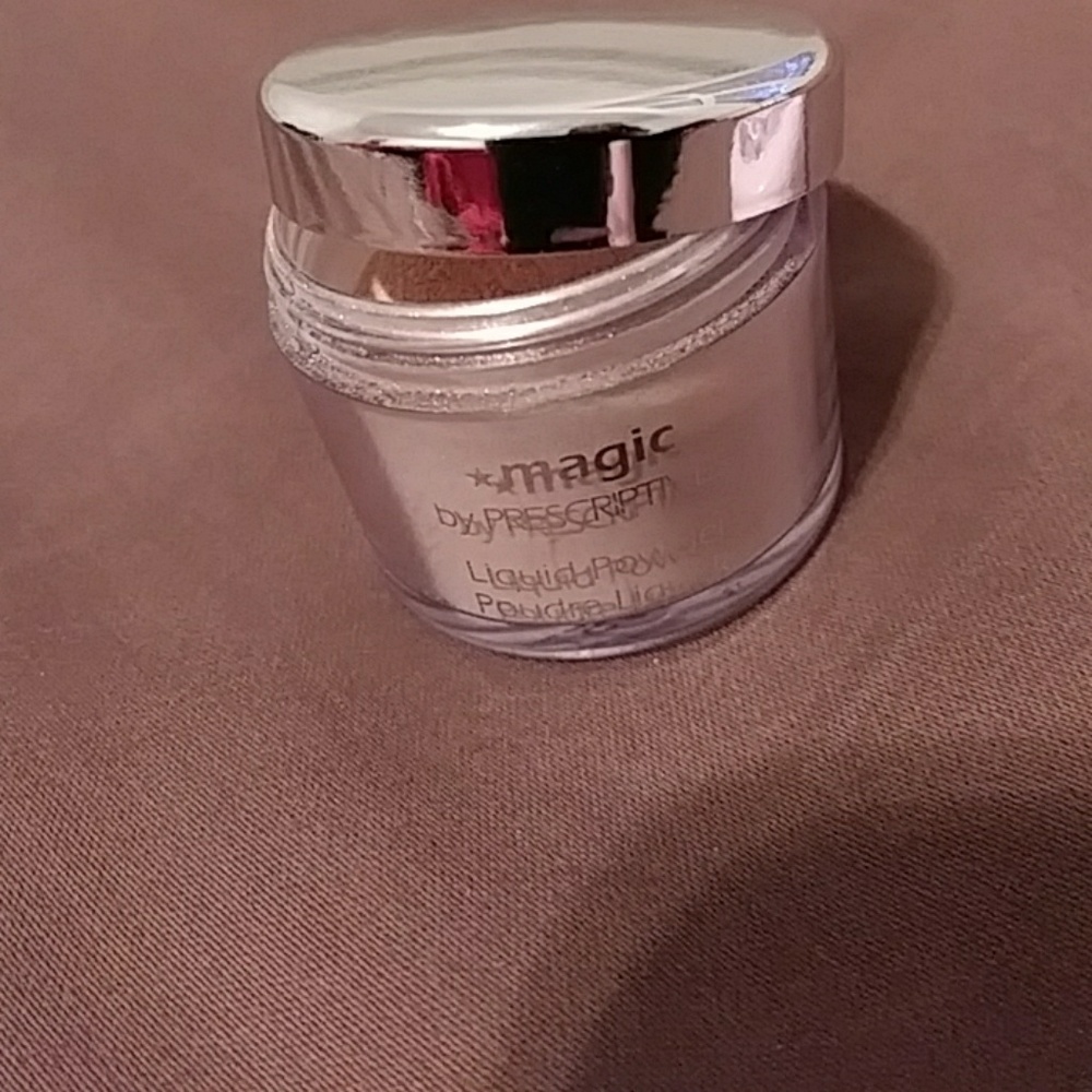 Liquid Powder Magic by Prescriptives